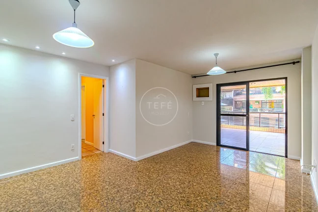APARTAMENTO com 3 DORMITÓRIOS à venda no RECREIO - R$ 720.000
