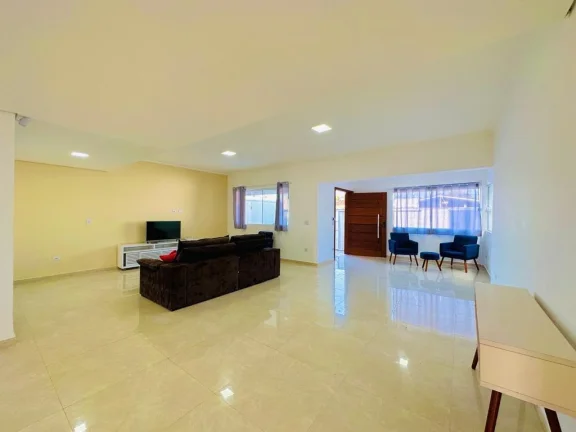 Imagem Casa para Venda em Itanhaém, Cibratel I, 3 dormitórios, 3 suítes, 2 banheiros, 8 vagas