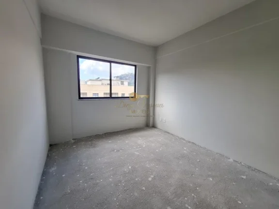 Imagem Apartamento para Venda em Teresópolis / RJ no bairro Alto