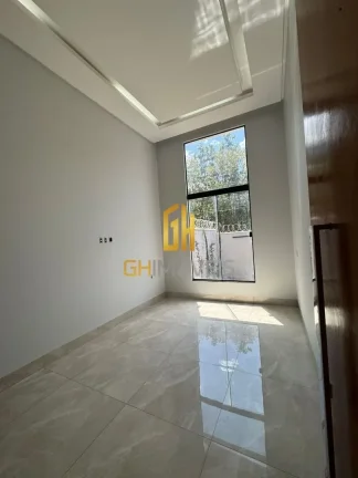 Imagem CA1745

Casa no Jardim Canadá, próximo do Parque das Nações. Com terreno de 180 m², e área con...