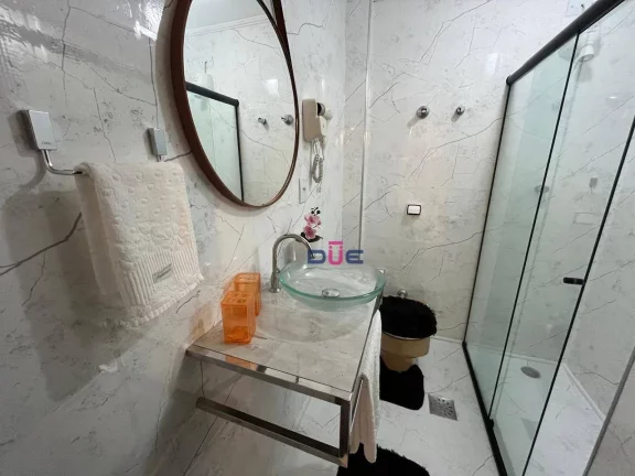 Imagem Apartamento financiável 1 quarto com vista mar. Apto em prédio esquina com a praia. 1 vaga , à venda, 65 m² por R$ 460.000 - José Menino - Santos/SP