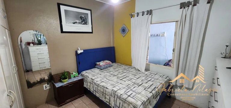 Imagem Casa com duas suítes com galpao e loja comercial