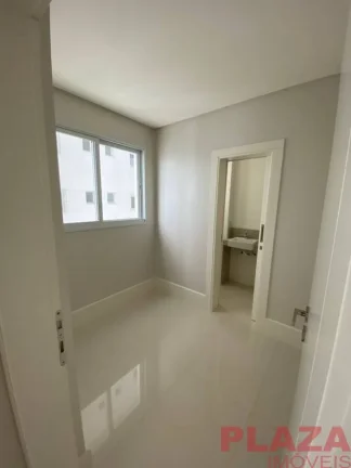 Imagem Apartamento Ibiza Towers à Venda – 4 Suítes, Frente Mar, Mobiliado, Balneário Camboriú