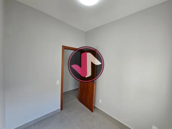 Imagem Excelente oportunidade de adquirir uma casa no Recanto dos Pássaros, em Cuiabá. Com 96 m² de áre...