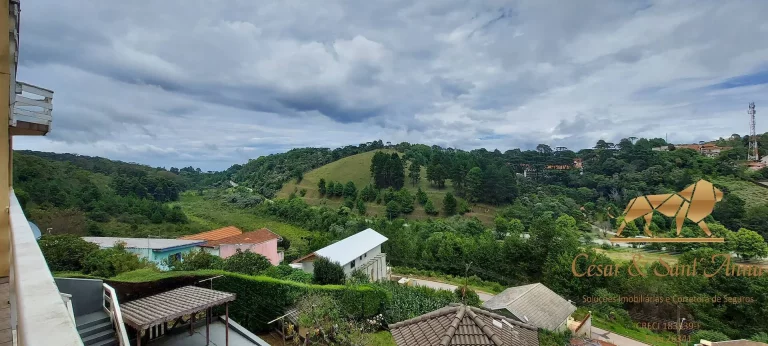 Imagem Encantadora residência a venda em Campos do Jordão.