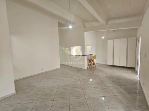 Imagem CASA REFORMADA PARA MORADIA OU FINS COMERCIALNO CENTRO DE UBATUBA-SP