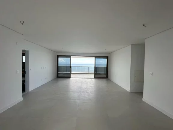 Imagem A 5ª Avenida Imóveis selecionou essa exclusiva unidade de Repasse, no Morro Ipiranga Residence: 4 suítes, andar altíssimo, melhor prumada vista mar