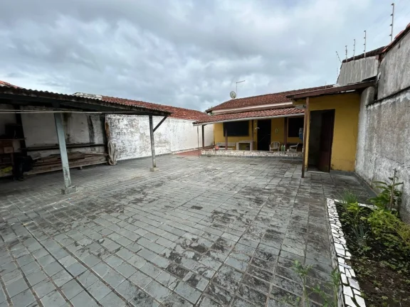 Imagem Casa para Venda em Itanhaém, Balneário Gaivota, 2 dormitórios, 2 banheiros, 5 vagas