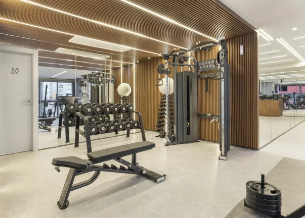 Imagem Cobertura com 4 dormitórios à venda sendo 4 suítes, 379.35 m² por - R$ 10.250.000,00 - Centro - Bal. Camboriú/SC