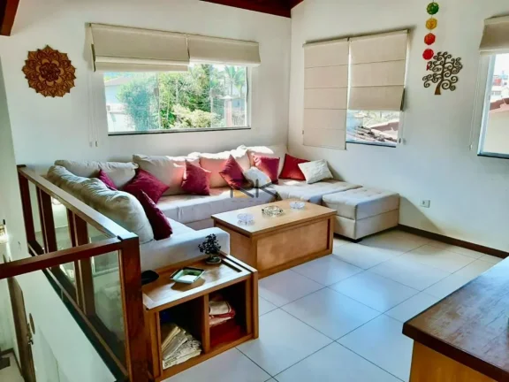 Imagem CASA A VENDA NAS TONINHAS COM 4 SUÍTES,SALA,COZINHA,2 VAGAS DE GARAGEM