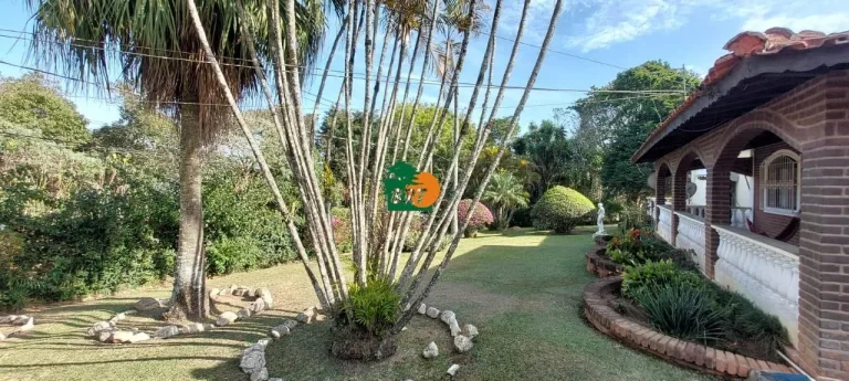 Imagem Chácara para Venda em São Roque, Planalto Verde, 3 dormitórios, 1 suíte, 1 banheiro, 2 vagas