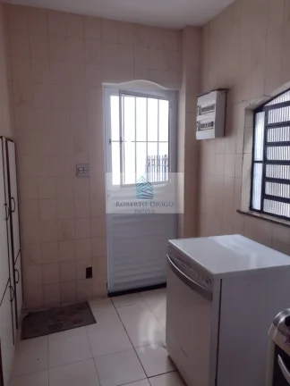 Imagem Imperdível: Casa à venda no Rio de Janeiro-RJ, 4 quartos, 1 suíte, 1 sala, 4 banheiros, 1 vaga de garagem, 164m² - Bairro Pechincha!