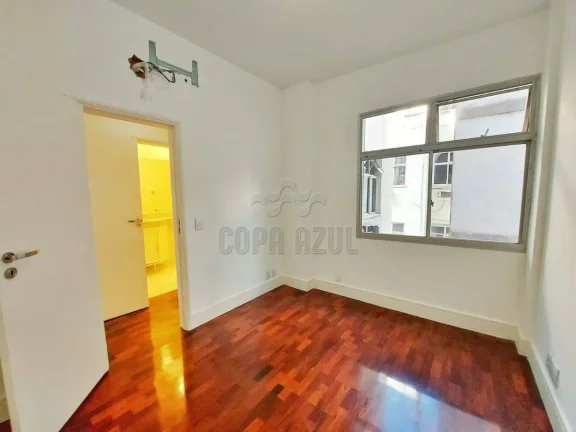 Imagem Ipanema – Rua Nascimento Silva | Residencial › Apartamento 3 quarto(s) à Venda