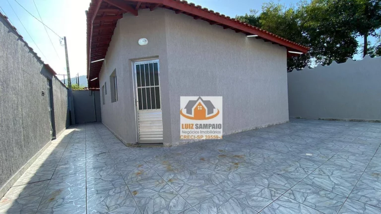 Imagem Casa Isolada, 2 Dormitórios, Amplo quintal, Campos Elíseos, R$ 270.000,.00