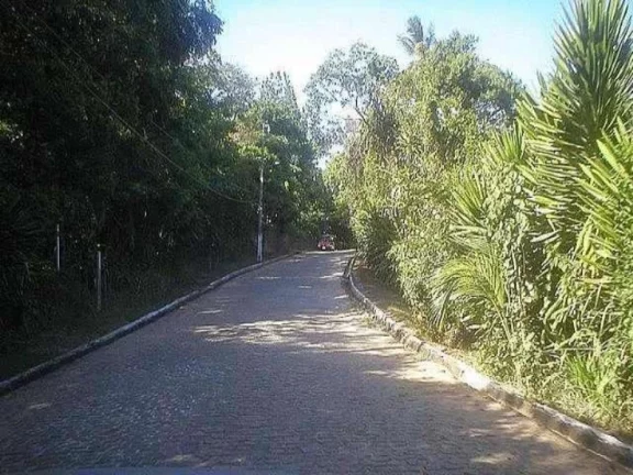 Imagem A 5ª Avenida Imóveis selecionou esse exclusivo lote plano c/ 4.500,00m2 no charmoso CONDOMÍNIO CHÁCARAS DO RIO JOANES - Lauro de Freitas R$850.000,00