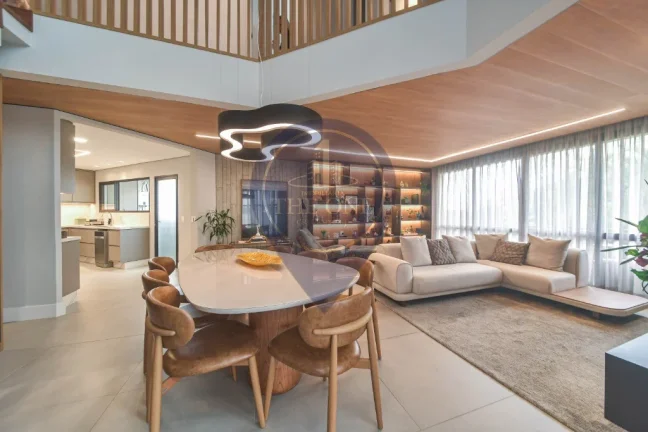 Imagem Apartamento de Alto Padrão no Campo Belo: 3 Quartos, 1 Suíte, 3 Vagas de Garagem - Conheça essa Oportunidade Única!