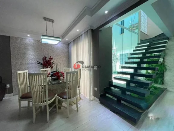 Imagem Sobrado à venda 3 Quartos, 3 Suites, 4 Vagas, 226M², Rudge Ramos, São Bernardo do Campo - SP
