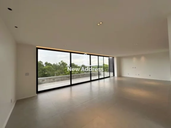 Imagem Belíssima casa triplex de alto padrão no Riviera Park