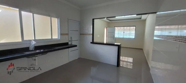 Imagem Casa com 2 dormitórios à venda, 110 m² por R$ 585.000,00 - Maracanã - Praia Grande/SP