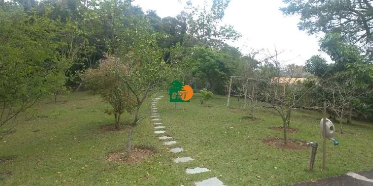 Imagem Chácara para Venda em São Roque, Planalto Verde, 3 dormitórios, 1 suíte