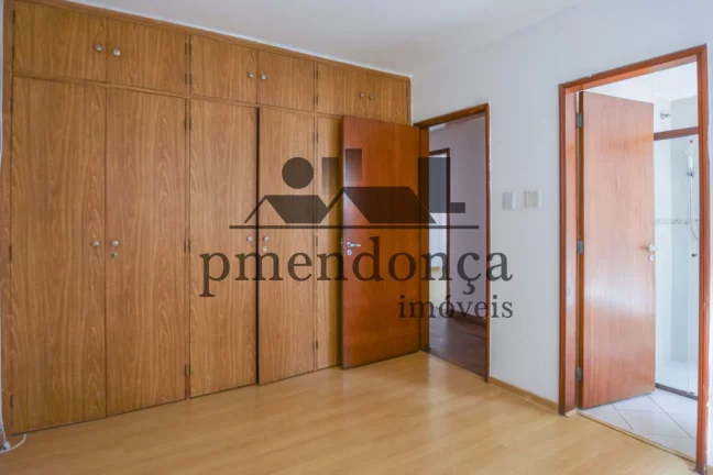 Imagem Apartamento com 126 metros de área útil para você decorar do seu jeitinho! Living para 02 ambient...