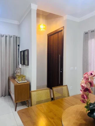 Imagem Casa com espaço para locação no Agudo Romão