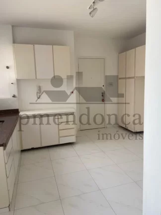 Imagem Apartamento em Pinheiros com 150m², 3 dormitórios (1 suíte) e 1 vaga.
