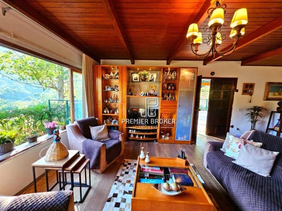 Imagem Casa à venda, 142 m² por R$ 1.200.000,00 - Parque do Imbui - Teresópolis/RJ