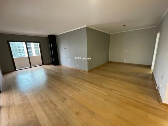 Imagem Apartamento 3 suítes, 3 vagas e 209m2 de útil no Itaim Bibi