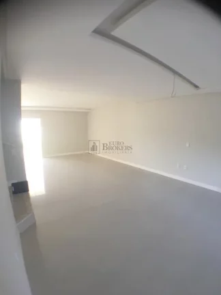Imagem Sobrado na praia dos Amores em Balneário Camboriú