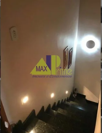Imagem SOBRADO 62M²/CONDOMÍNIO FECGADO/02 SUÍTES/SACADA/01 VAGA