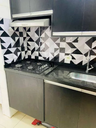 Imagem Apartamento com 2 dormitórios, 50 m² - venda por R$ 270.000 ou aluguel por R$ 2.750/mês - Vila Fiori - Sorocaba/SP