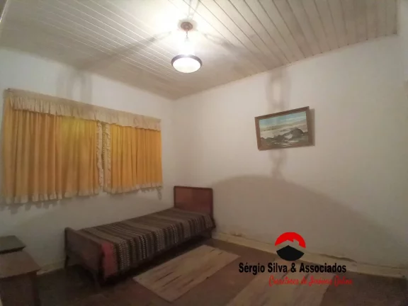 Imagem Casa a Venda por R$ 490.000,00 no Vale Encantado em Campos do Jordão/SP.