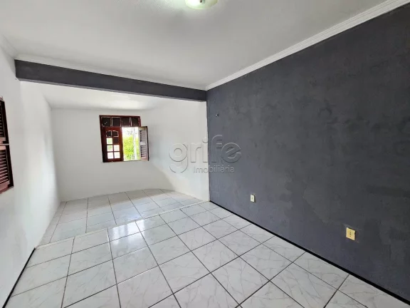Imagem VENDE-SE: CASA DUPLEX PROXIMO a UECE Se você está em busca de uma casa para comprar, sua busca ter...