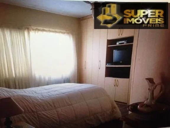 Imagem Casa Alto Padrão para Venda em Três Vendas Pelotas-RS - 2678