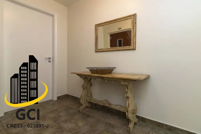 Imagem apartamento reformado no Itaim Bibi para venda