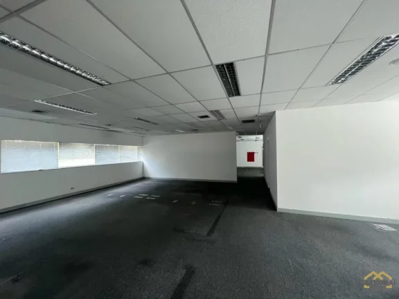 Imagem Ponto Comercial tipo Prédio para locação - Chácara Urbana - Jundiaí/SP