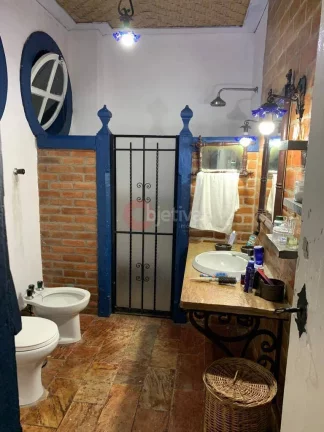 Imagem Casa independente, 5 suítes + casa anexo com 2 suítes, Ogiva - Cabo Frio
