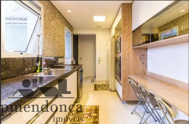 Imagem Apartamento 4 dormts, 3 suites, 3 vagas, mobiliado e reformado.., andar alto