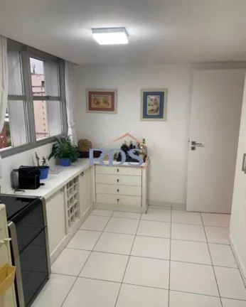 Imagem Vende excelente apartamento de 268m no Itaim
