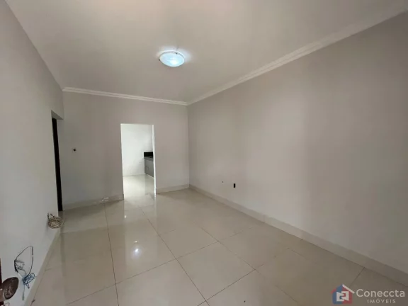 Imagem Casa Ventilada e Ampla à Venda no Jardim Panorâmico - 125m² Construídos