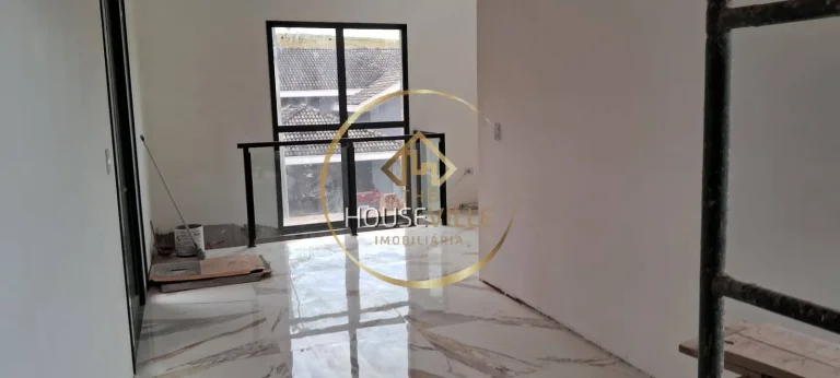 Imagem Casa Sobrado, 4 dormitórios (2 suítes), 4 vagas. Condomínio Mantiqueira, Sj