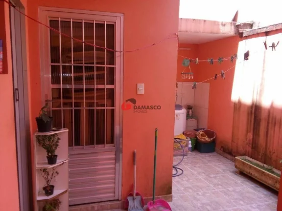 Imagem Sobrado à venda 3 Quartos, 3 Vagas, 131M², Campestre, Santo André - SP