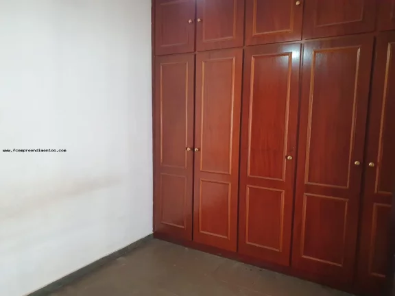 Imagem Casa para Venda em Limeira, Parque Egisto Ragazzo, 3 dormitórios, 1 suíte, 1 banheiro, 2 vagas