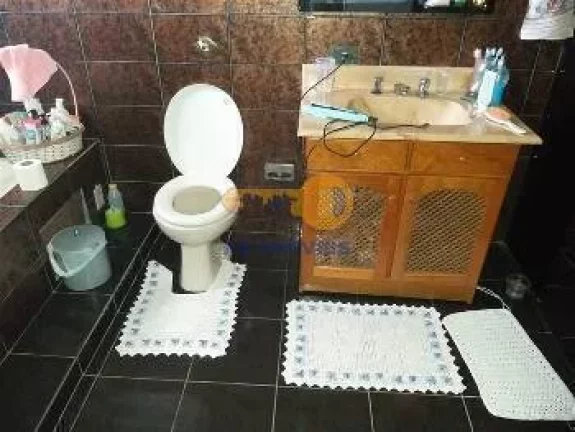 Imagem EXCELENTE RESIDENCIAL COM 5 DORMITÓRIOS NO BALNEÁRIO ITAPUÃ