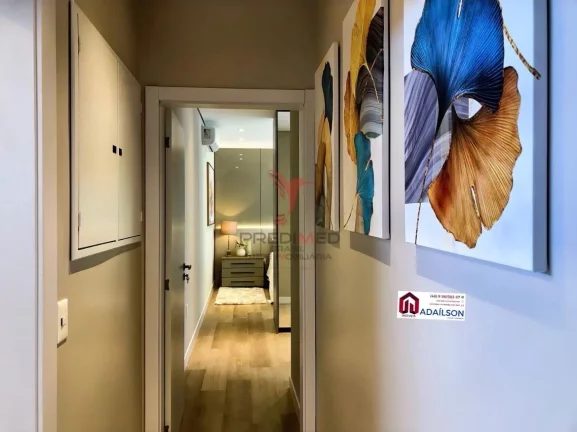 Imagem CASA PRONTA COLINAS CAMBORIÚ SC BRASIL R$ 3.800.000,00