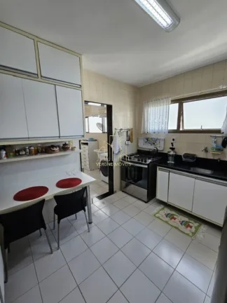 Imagem Apartamento 4 Quartos com 2 Suítes à Venda na Pituba | 167m² | Nascente | Andar Alto