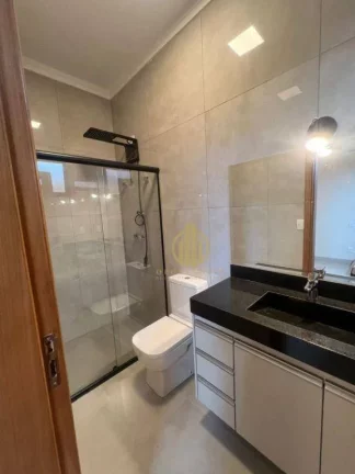 Imagem Casa com 3 suítes e piscina à venda