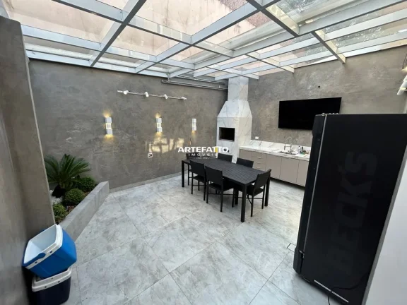 Imagem Casa em Condomínio impecável será entregue com tudo dentro! Toda reformada nova