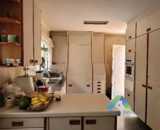 Imagem Casa Térrea para locação com 3 dormitórios e 4 vagas em Bosque da Saúde/SP!